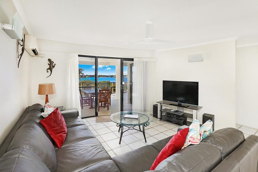 3bed-gf-mooloolaba-holiday-accommodation-1